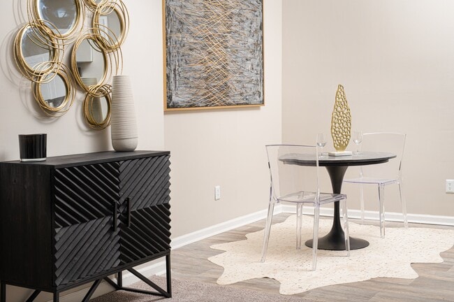 The Pointe at Highland, Jackson, MS 39206 - photo 6