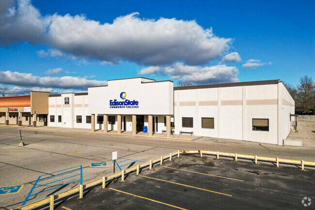 Edison State Community College has several locations including the branch in Greenville.