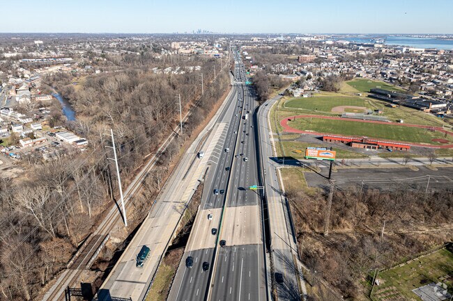 I-95 connects Upland residents with Philadelphia to the north and Wilmington to the south.