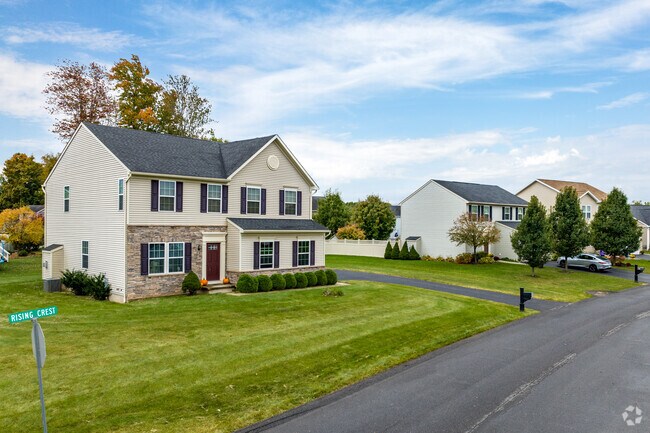 A large portion of Minoa consists of new traditional style homes.