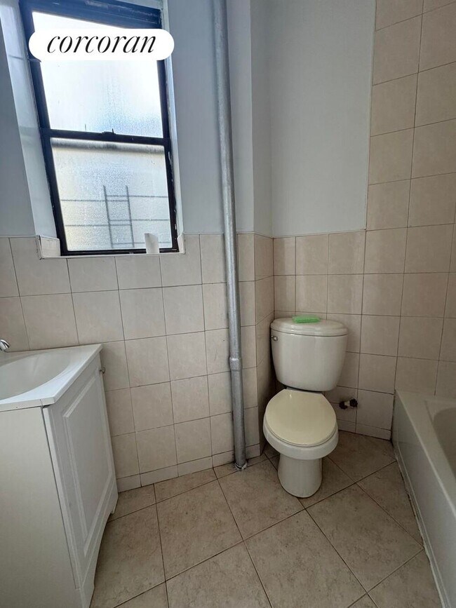 1526 Pacific St, Brooklyn, NY 11213 - photo 6