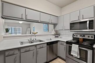 5210 E Hampton Ave, Mesa, AZ 85206