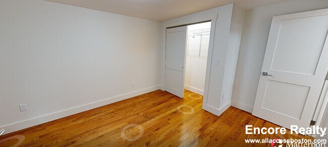 38 Gibson St unit 11D, Cambridge, MA 02138 - photo 5