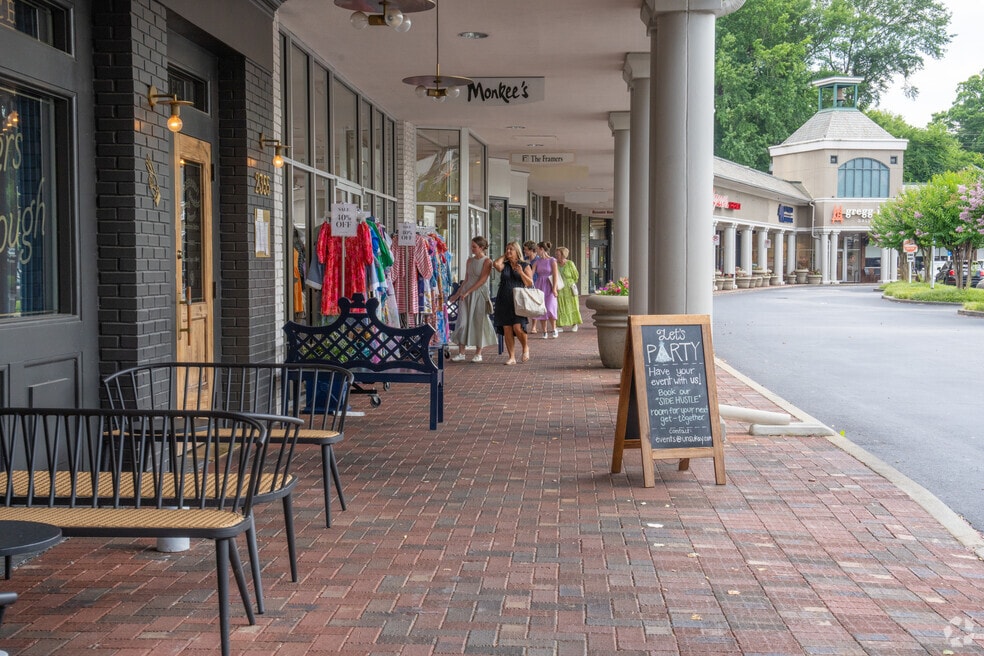 Peachtree Heights East