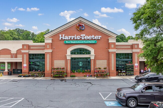 The Harris Teeter at Town Center Plaza is one of the main grocery stores in College Downs.