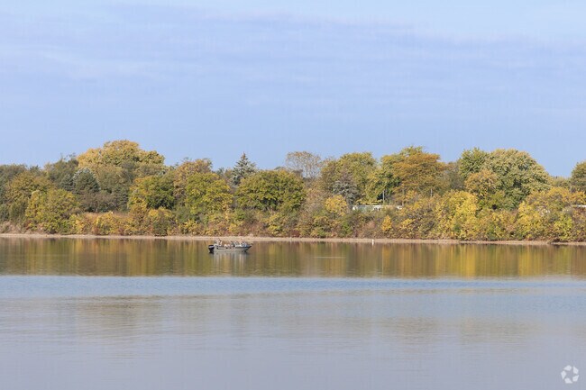 Eastwood Metropark offers a lake residents of Gateway can enjoy and take their boats on.