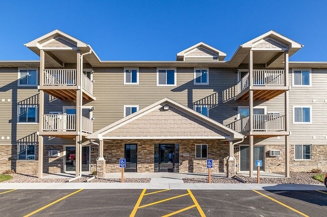 RIVER BEND ESTATES I, Onalaska, WI 54650 - photo 2