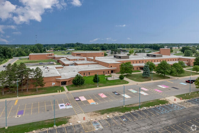 Howell High School offers a dynamic learning environment.