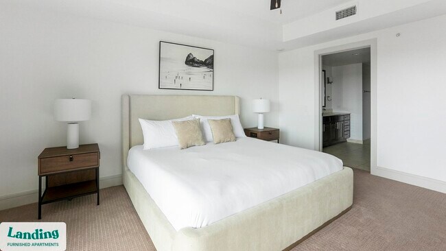 777 Preston St unit 11E, Houston, TX 77002 - photo 6