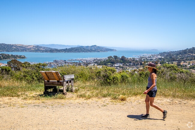 The Alta Trail  with excellent vistas wind through Marin City.
