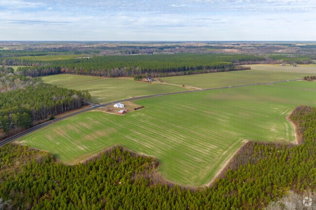 Moving to Isle of Wight provides residents with plenty of space and land between houses.