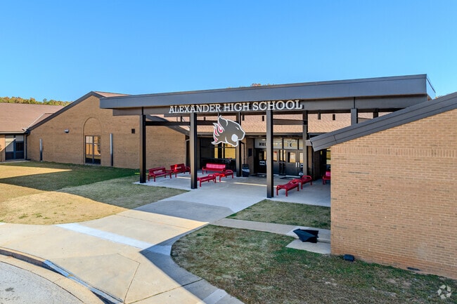 Alexander High School teaches grades 9th to 12th Grade.
