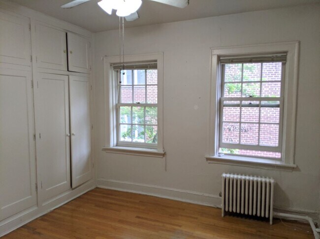 1452 Oak Ave, Evanston, IL 60201 - photo 6