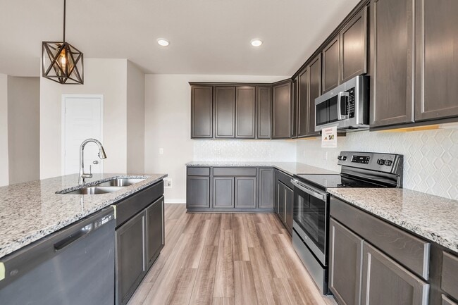 6073 Badger St, Bryan, TX 77807 - photo 4