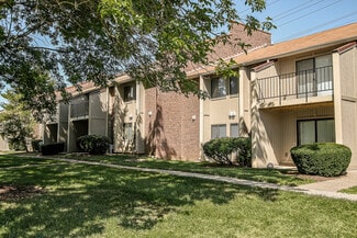 8102 Four Winds Dr, Louisville, KY 40222