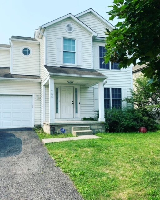 7765 Powers Ridge Dr, Blacklick, OH 43004