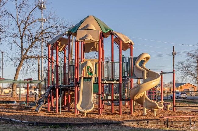 Lowell Elementary School shares a playground with the adjacent Lowell Park.
