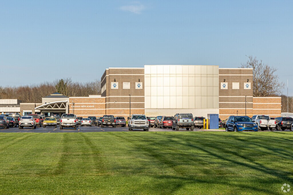 Ravenna High School is located in Ravenna, Michigan.
