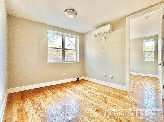 308 Park Ave unit 2, Brooklyn, NY 11205 - photo 6