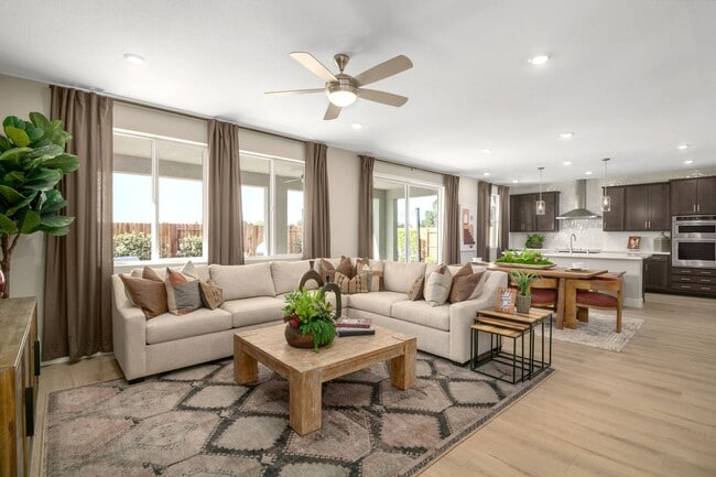 1448 Bluegill Way unit 36335920, Sacramento, CA 95832 - photo 6