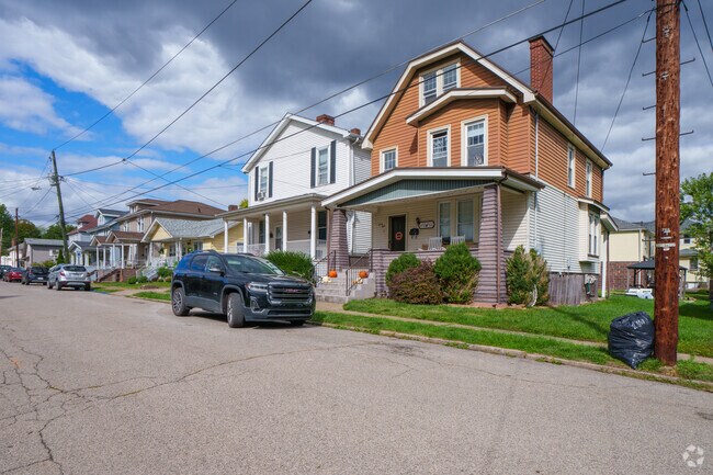 Most streets in Pleasanton are lined with older homes that vary in style.