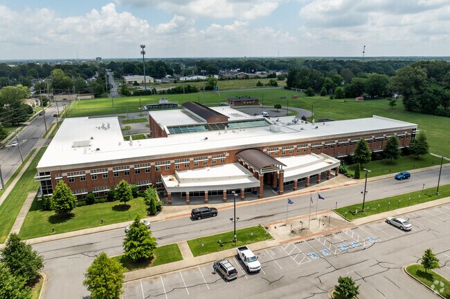 Many 6th to 8th graders from Cruse attend Paducah Middle School.