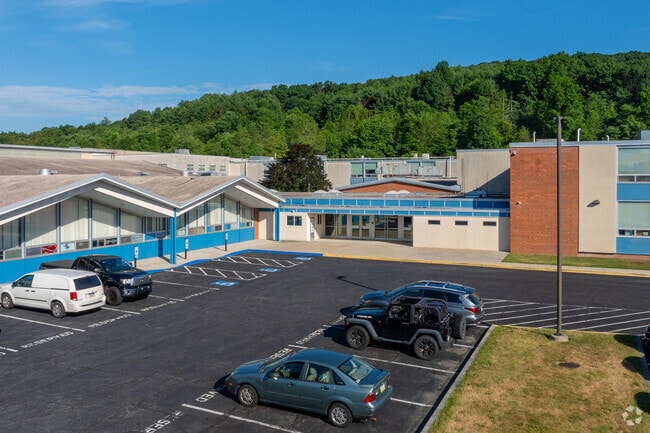 Blue Mountain High School has a positive culture with amazing growth opportunity.
