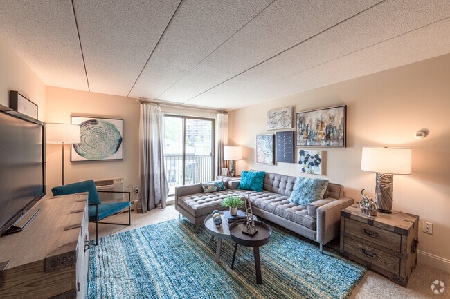 Faxon Commons, Quincy, MA 02169 - photo 4