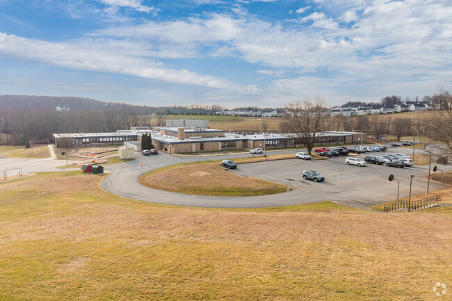 West Bradford Elementary School serves Downingtown Area with an A rating on NIche.com.