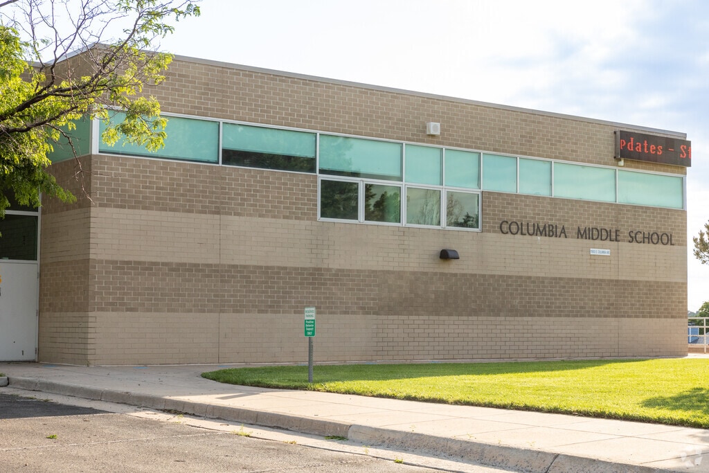 Columbia Middle School is located in Aurora Knolls-Hutchinson Heights.