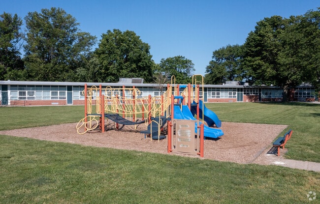 Battle Grove ES Playground