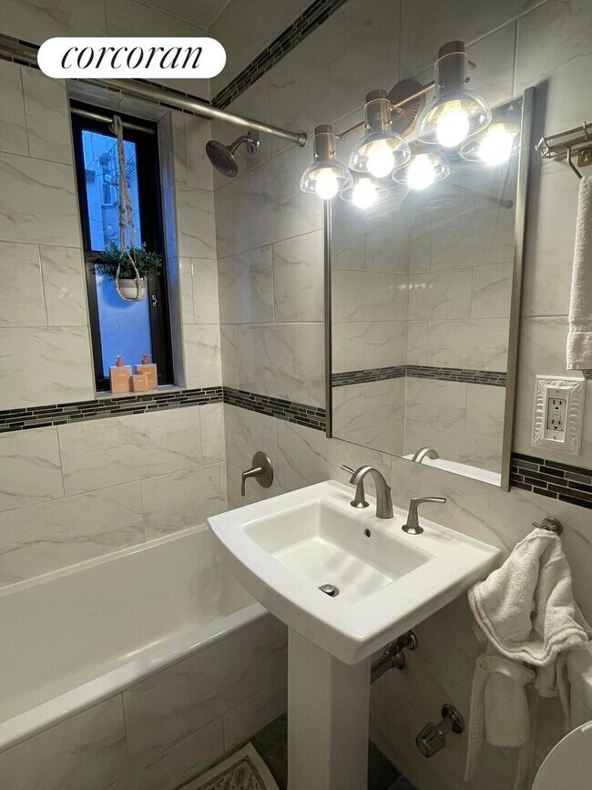 The Mark Twain, New York, NY 10011 - photo 5