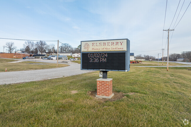 Ida Cannon Middle School is part of the Elsberry R-II school district.
