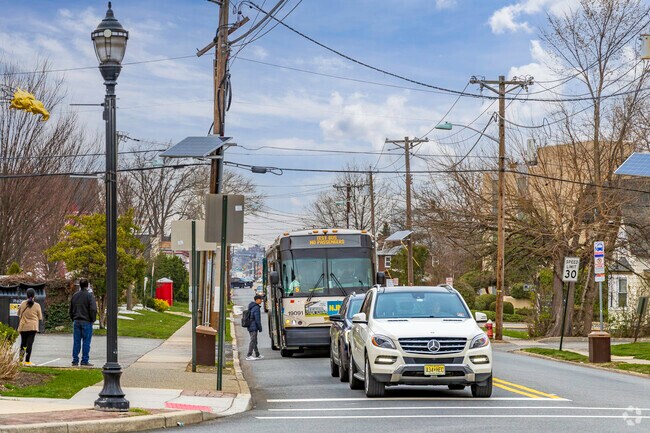 Little Ferry residents have easy access to public transportation that connects them to NYC.