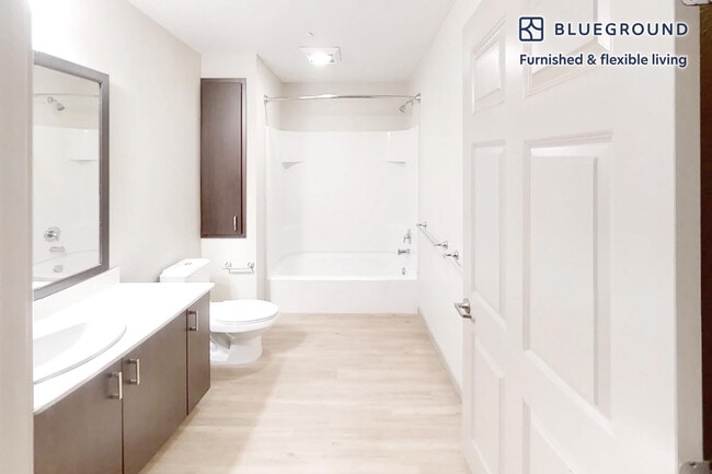 5200 Iron Horse Pkwy unit FL2-ID10553A, Dublin, CA 94568 - photo 7