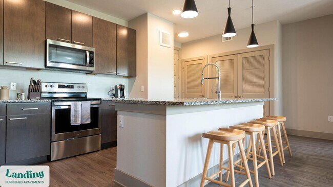 6107 E Riverside Dr unit 288, Austin, TX 78741 - photo 7