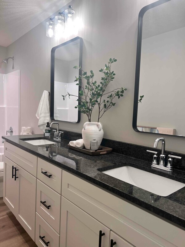 4801 Apple Hill Ln unit A or B, Lincoln, NE 68506 - photo 5