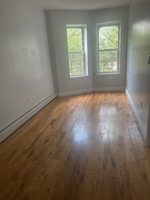 673 E 223rd St unit 673 East 223rd st Ap, Bronx, NY 10466 - photo 3