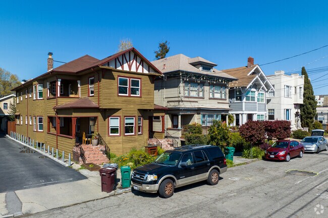 Homes in Pill Hill often featuring unique architectural styles.