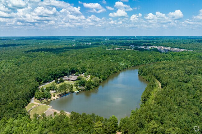 The Environmental Studies Center is 500 acres of woodlands along with a natural sciences facility in Canterbury.