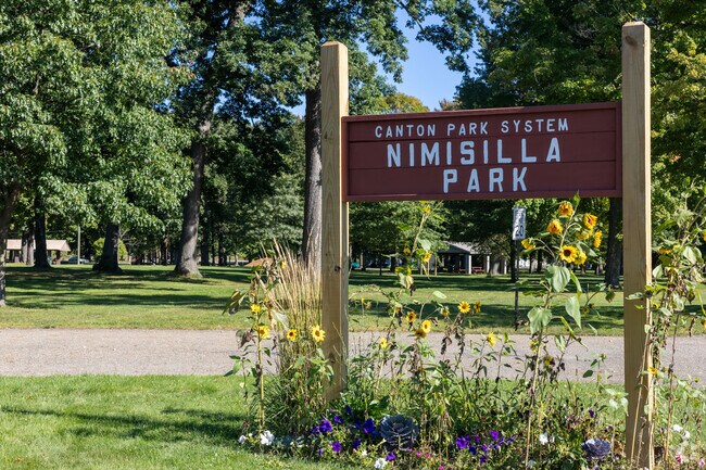 Nimisilla Park features space for family activities in the neighborhood of 
Outer Canton