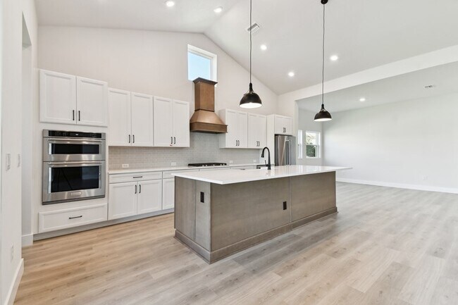 18172 Foxtail Loop unit 36449460, Venice, FL 34293 - photo 3