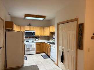 4835 Howard Gnesen Rd Unit Apartment 206, Duluth, MN 55803