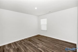 217 Bay Pine Dr, Madison, AL 35756