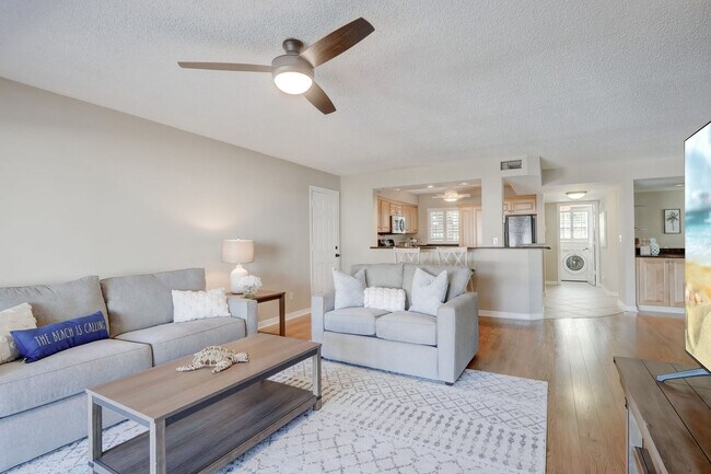 1501 Chesapeake Ave unit FL1-ID1296209P, Naples, FL 34102 - photo 4