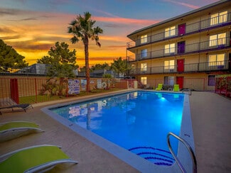 3890 Cambridge St, Las Vegas, NV 89119