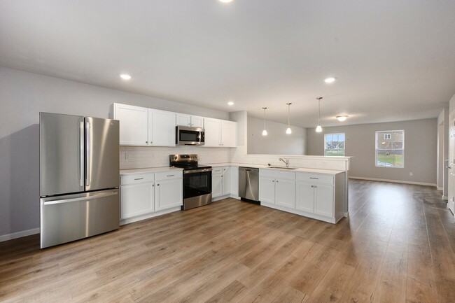 25245 Vargas, Mattawan, MI 49071 - photo 3