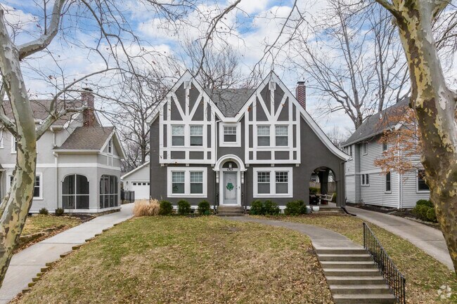Morningside tudor homes have spacious yards.