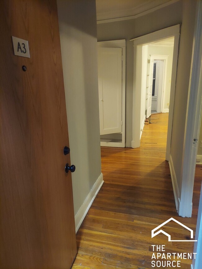 4421 N Wolcott Ave unit A3, Chicago, IL 60640 - photo 3