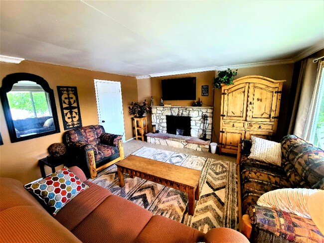 7000 S 2300 E unit Appx, Cottonwood Heights, UT 84121 - photo 6